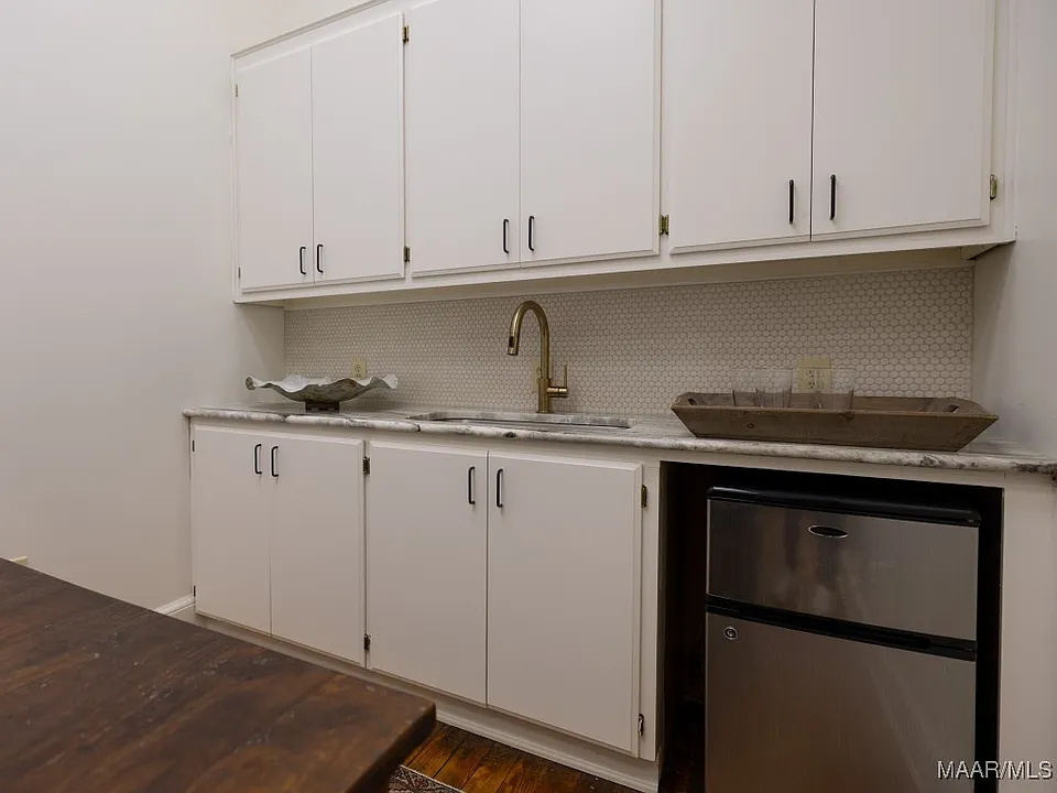 edb79ff09c3a2dc2d9556acab570c856-cc_ft_960