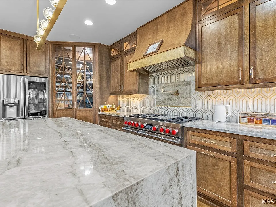 f742ca5414ff134fb4628411c29f1c37-cc_ft_960