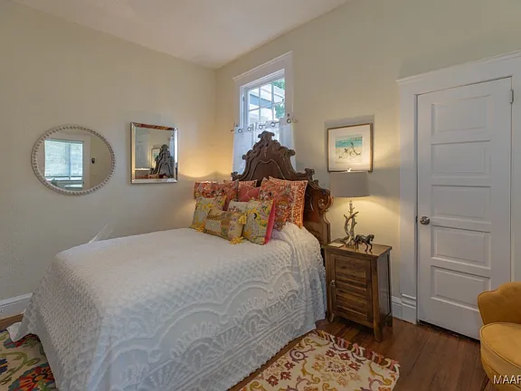 fa943887039e7b5d8f33723ff7927336-cc_ft_576