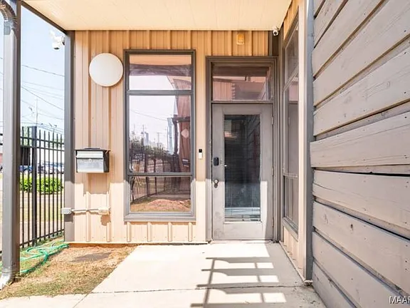 fd88d99a2a2f2f3d683898db202df98e-cc_ft_576