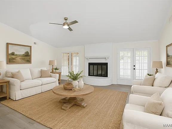 feebcf47a5b229fea4f5f31e0c7101b8-cc_ft_576